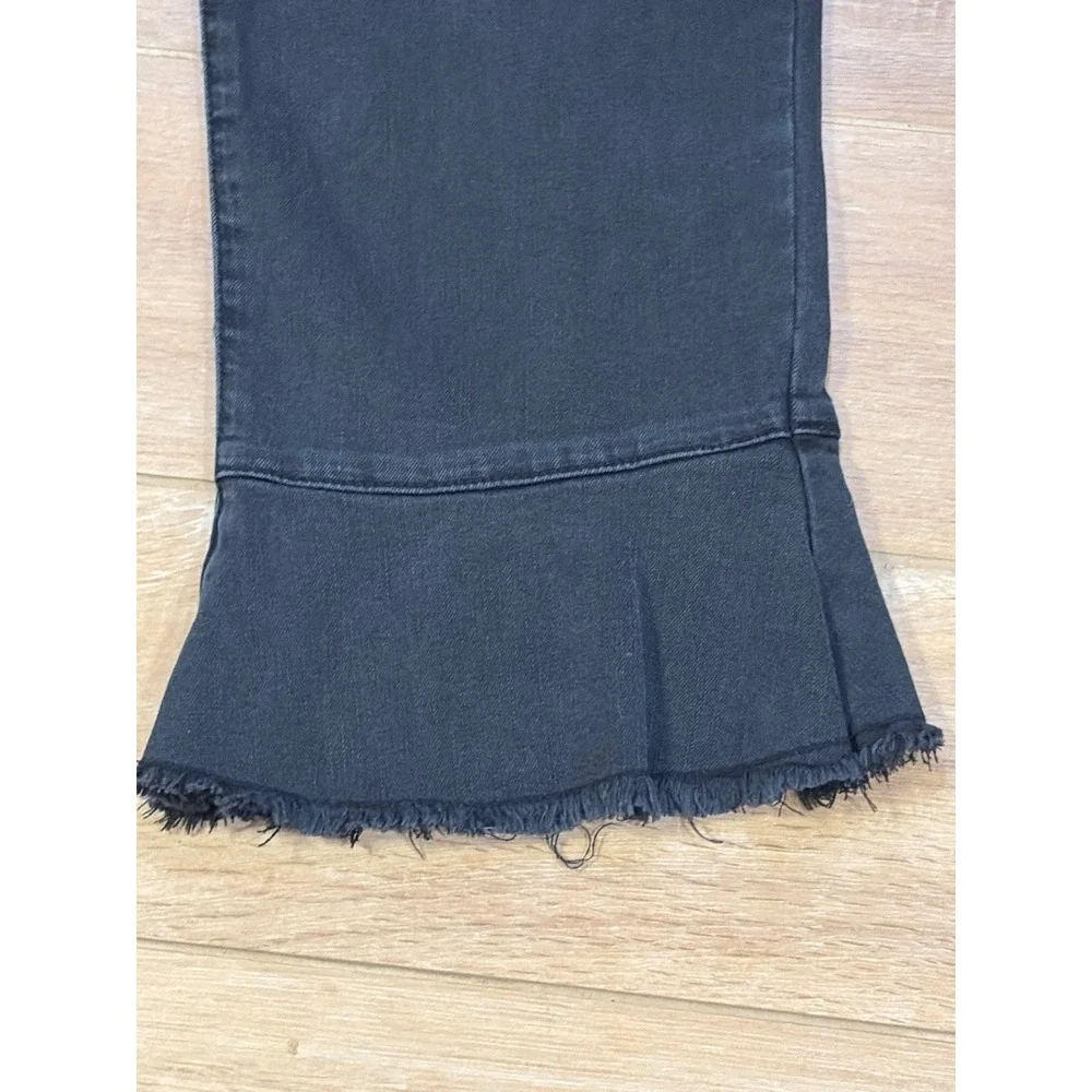 Democracy High Rise Ruffle Hem Jeans Faded Black Curve‎ Equality Size 6